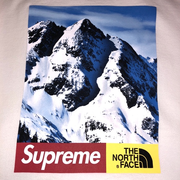 Supreme X The North Face Crewneck Sweatshirt - Picture 3 of 5